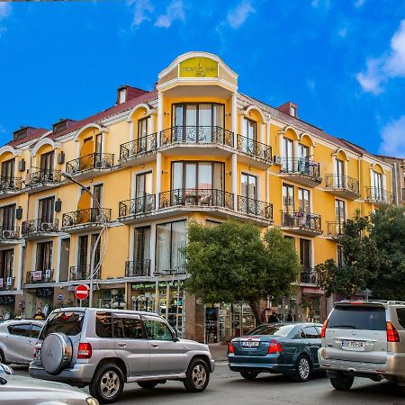 Eiffel Hotel Batumi Exterior photo